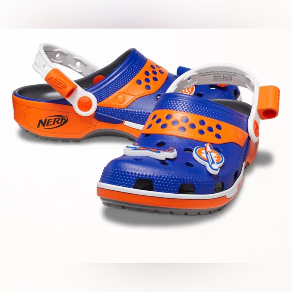 CROCS Unisex Nerf Classic Clogs